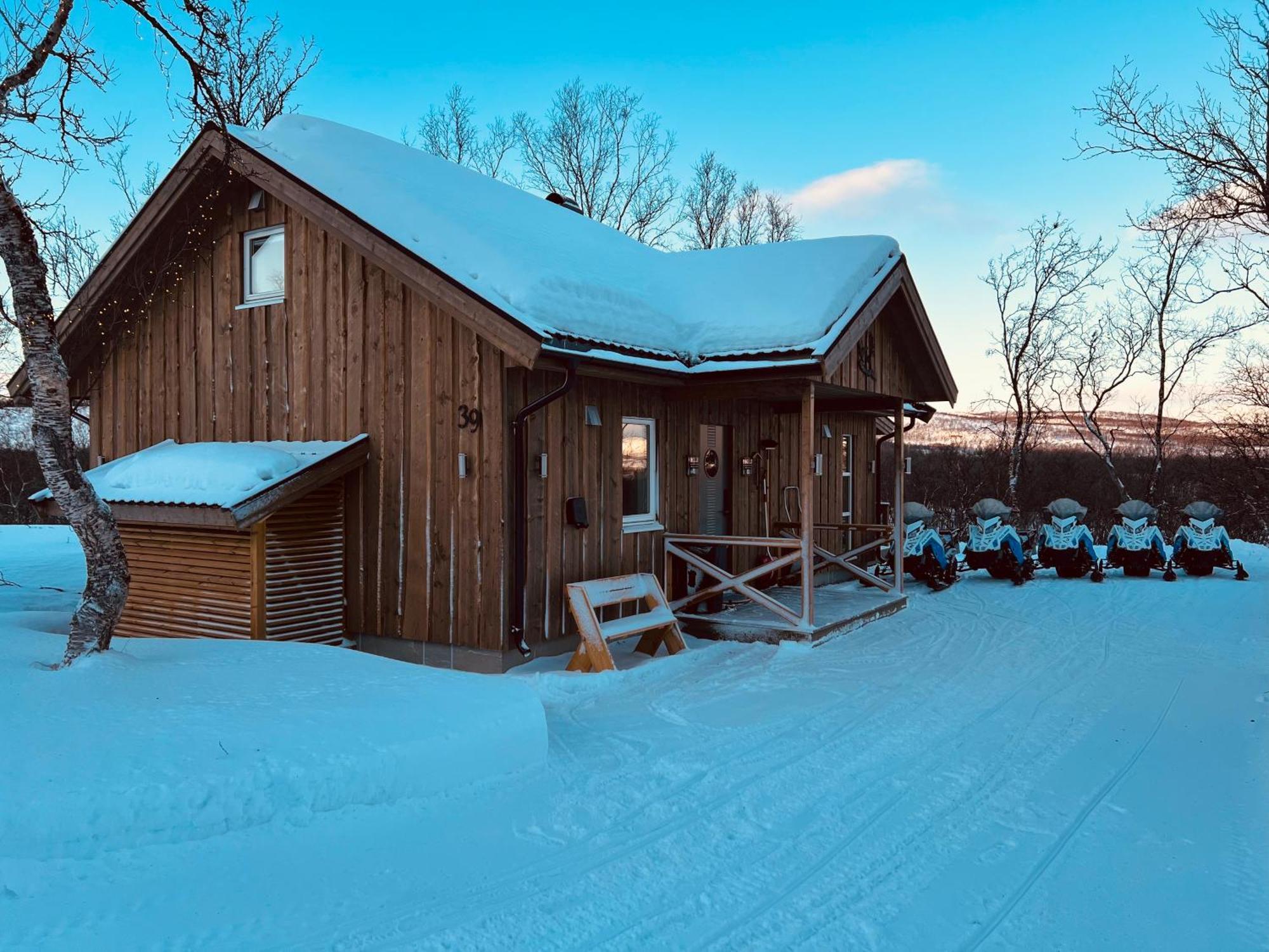 Olderfjord Lodge Russenes Exterior photo